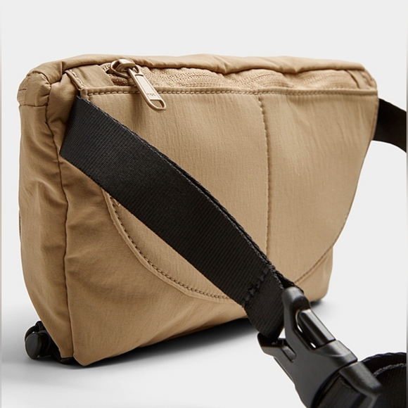 The North Face Belt Bag - Picture 2 of 3